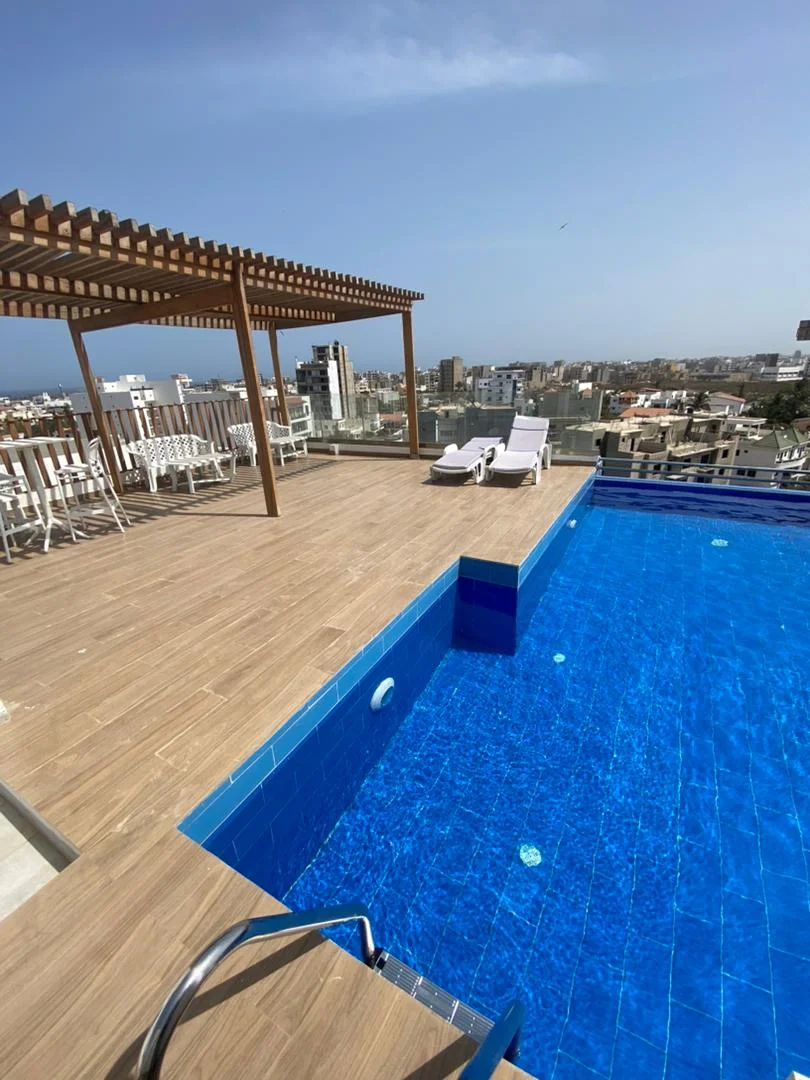 Résidence Atlas — rooftop piscine